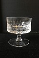 Romanze Liquor 
Glass by Bjorn 
Wiinblad, 
Rosenthal 1959. 
Measures 6.4 cm 
/ 2 33/64"