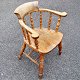 English Captain 
Chair 18th 
Century. 
Polished beech. 
H. 81 cm, B. 65 
cm., D. 54 cm.