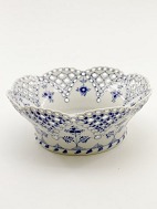 Royal Copenhagen blue fluted fruit bowl! 1/1061