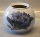 2 pcs in stock
Royal 
Copenhagen 
845-42 B RC 
Round Blue 
Flower Vase 14 
x 17 cm In mint 
and nice ...