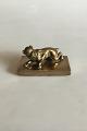 Paperweights of 
Bronze with 
Dog. Measures 
10.5 cm x 5.5 
cm / 4 9/64 in. 
x 2 11/64 in.