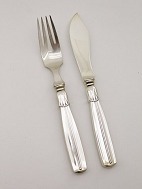 Lotus fish cutlery