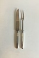 Hingelberg No 
18 Sterling 
Silver Carving 
Set. Measures 
Knife 28.9 cm / 
11 3/8", Fork 
27.9 cm / ...