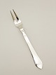 Georg Jensen 
Continental 
"Antique" cold 
meat fork L. 
13.5 cm. No. 
333707