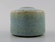 Edith Sonne Bruun for B&G/ Bing & Grøndahl, lille keramik vase, smuk blågrøn 
glasur.