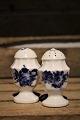 Royal 
Copenhagen Blue 
Flower, Angular 
Salt & pepper 
set. Height: 8 
cm. Factory ...