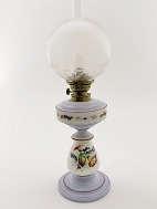 Opaline oil lamp