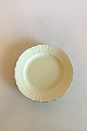 Royal 
Copenhagen 
Creme Curved 
with Gold 
(Pattern 1235) 
Lunch Plate No 
1623. Measures 
22 cm / 8 ...