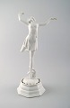 Art deco Rosenthal blanc de chine porcelænsfigur af ballerina på sokkel.
