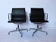 This set of 
office chairs 
from the 
Aluminiun Group 
series by 
Vitra, model EA 
107, represents 
an ...