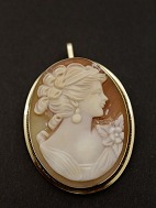 ! 4 carat gold came brooch / pendant