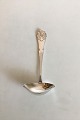 French Lily 
Silver Plated 
Gravy Ladle 
ATLA O. V. 
Mogensen
Measures 17.5 
cm / 6 57/64 
in.