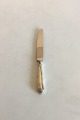 Horsens 
Silversmithy 
Silver Travel 
Knife Rita. 
Measures 11.8 
cm / 4 41/64 
in.