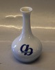 Bing & Grøndahl  Blå tone eller musling Hotelporcelæn med Logo 5143 Vase 13 cm 
Aktivbanken AB Logo