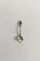 Salt Spoon 
Silver Plated. 
Marked 
EX.PR.NS. 
Measures 6.4 cm 
/ 2 33/64 in.