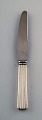 2 pcs. Georg 
Jensen Sterling 
Silver 
Bernadotte 
lunch knives.
2 pcs. in 
stock.
Measures 19.8 
...
