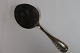 Georg Jensen. 
Silver (830). 
Viking. Cake 
server. Length 
20.5 cm. 
Produced 1929.