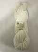 Roving 
Roving is a natural product of a very high 
quality from the angora goat from South Africa
The colour shown is: Beige/white, Colourno 4000
1 ball of wool containing 100 grams