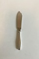 Hans Hansen 
Steling Silver 
and Stanless 
Steel Charlotte 
Cake Knife. 
Measures 27.5 
cm / 10 53/64 
in.