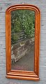 Mahogany 
mirror, 19th 
century. 
Denmark. Curved 
top. 128 x 57 
cm.
Great 
condition!