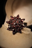 item no: 
smykke 122
