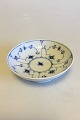 Royal 
Copenhagen Blue 
Fluted Plain 
bowl on low 
foot No 18.
Measures 
17,5cm/6 9/102 
dia and ...
