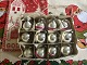 Older Christmas 
Balls, Box with 
Silver and 
Silver with 
Pink, 12 pcs
* Charming 
Patinated *