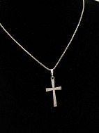 Silver necklace 43 cm. with cross