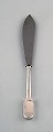 Cohr (Denmark), Old danish cake knife in silver (830). Ca. 1950.
