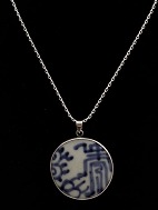 Sterling silver necklace  with pendant in silver mounting