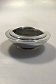 Georg Jensen 
Sterling Silver 
Dish with lid 
No 224  H 6 
cm/2.36" (incl 
handle) Diam 13 
cm/5.11 ...