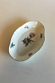 Royal Copenhagen Saxon Flower, Plain Oval Dish No 493/9026