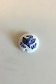 Royal 
Copenhagen Blue 
Flower Braided 
Lid No. 8073. 
Measures 4.8 cm 
/ 1 57/64 in.