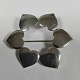 Hans Hansen heart brooch of sterling silverDiameter approx. 4cm. Appears in good used condition.