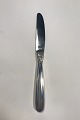 Karina Silver 
Luncheon Knife 
W. & S. 
Sørensen
L 19 cm/7.48"