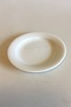 Royal 
Copenhagen Alev 
Siesbye, 
White/Leda Cake 
Plate No 617. 
Measures 17.7 
cm / 6 31/32 
in.