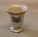 1 pcs in stock
9728 Æggebæger 
6 cm Golden 
Horn  Royal 
Copenhagen 
dinnerware. 
Cream porcelain 
...