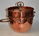 Pate / meat 
form in copper, 
Copenhagen, 
approx. 1810, 
Denmark. 
Stamped. With 
two handles. 
Lid. H ...
