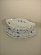Blue Fluted. 
plain . Royal 
Copenhagen.
Sauceboat

