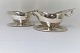 Georg Jensen. A 
pair of sauce 
bowls. 
Sterling. Model 
90A. Design 
Johan Rohde. 
Length 20 cm.