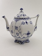 Royal Copenhagen blue fluted full lace teapot 1 / 1119