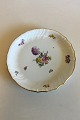 Royal 
Copenhagen Full 
Saxon Flower 
Round Dish No 
1691. Measures 
29 cm / 11 
27/64 in.