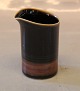 1 pcs in stock
Creamer 9 cm 
Pitcher Viking 
Brown  
Roerstrand 
Swedish Retro 
Tableware Carl 
Harry ...