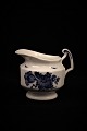 Royal 
Copenhagen Blue 
Flower angular 
creamer.
Decoration 
number: 
10/8564. 
Height: 9cm.
Factory ...