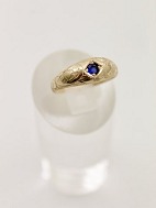 14 carat gold ring with sapphire