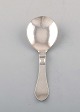 Georg Jensen 
Continental jam 
spoon, hand 
hammered. 1926.
The cutlery is 
designed by 
Georg ...