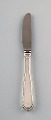 Heimbürger, 
Danish 
silversmith. 
Silver (830) 
dinner knife. 
1960's.
2 pcs in 
stock.
In very ...