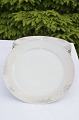 " Marguerite " 
service, 
designed by 
Arnold Krog  
1899. Art deco. 
Royal 
Copenhagen 
porcelain, 12 
...