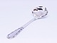Small server of 
hallmarked 
silver and 
stamped 
CORTSEN.
16 cm.