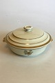 Royal 
Copenhagen 
Liselund (Old) 
Bowl with Lid 
No 947/9575. 
Measures 11 cm 
/ 4 21/64 in. x 
23 cm ...